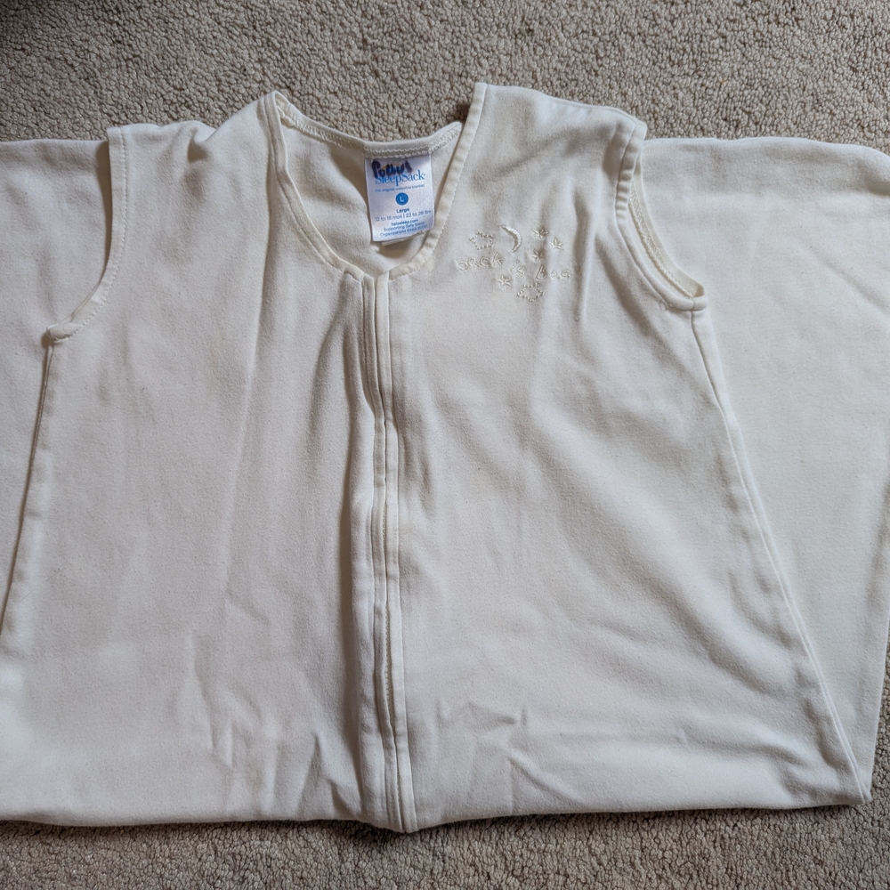 Bunting Sleeveless Zip Front Sleep Sack in Off-White